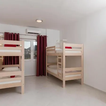 Holiday home Free Bird - Bed In Five Bed Mixed 4 *