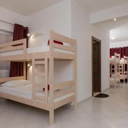 Free Bird - Bed In Five Bed Mixed 4 *
